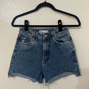 Zara Women's Classic Blue Jean Shorts